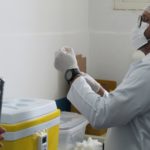 Secretaria de Saúde iniciou imunização dos profissionais de saúde