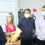 Em audiência com o Governador Prefeito entrega pleitos do município