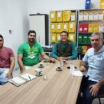 Prefeito Humberto e Secretaria de Agricultura fortalecem parcerias com o SENAR-PB para apoiar produtores rurais